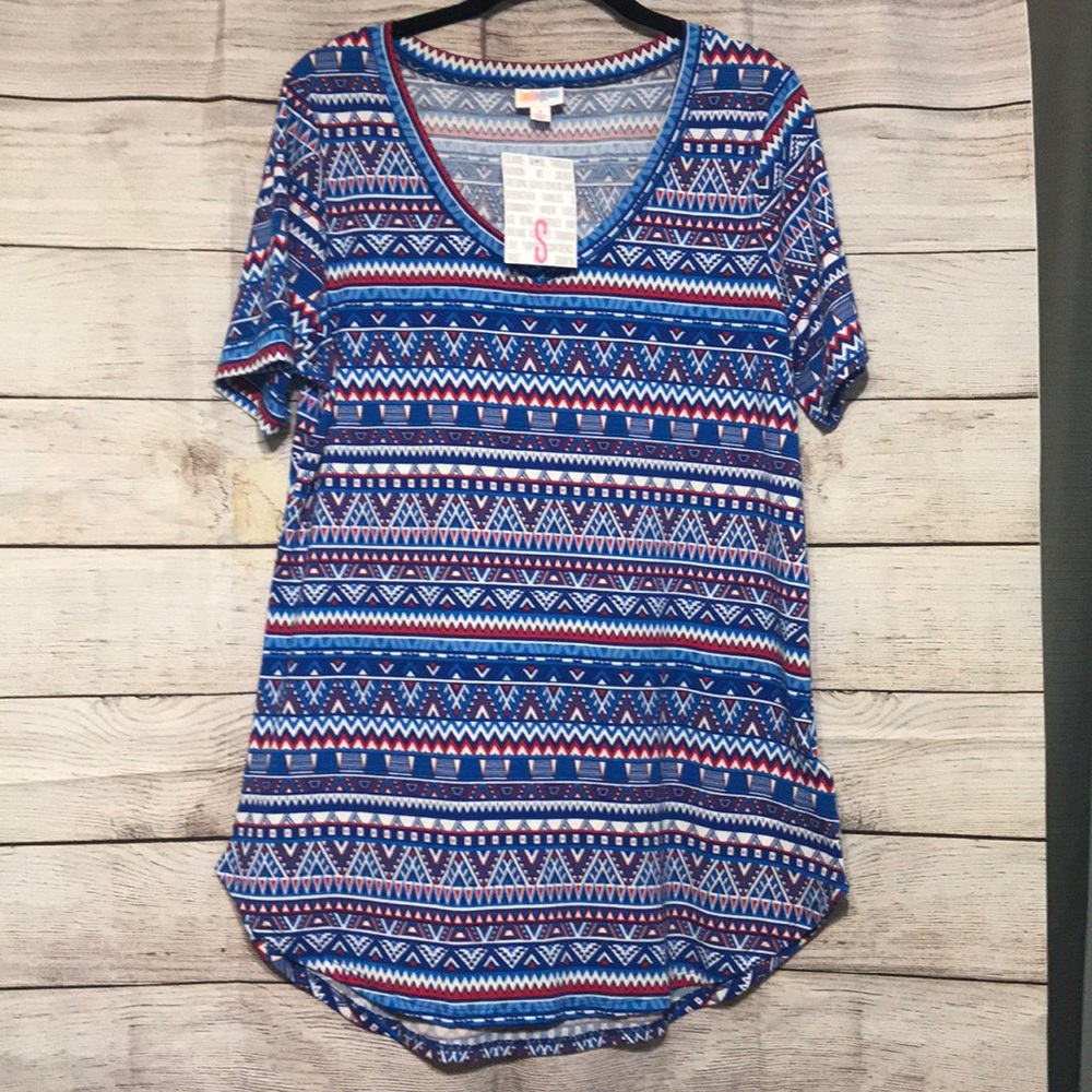 NWT lulaRoe Iris top